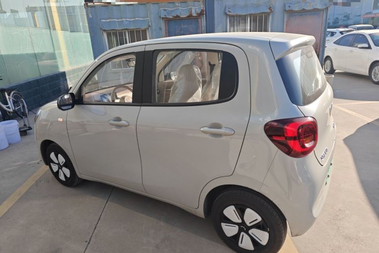 Used Wuling Hongguang MINIEV 2025 Four-Door Version Advanced Edition
