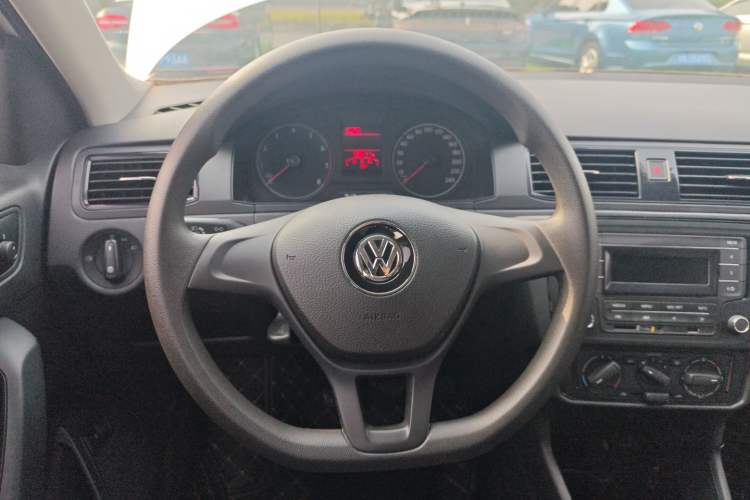 Used Volkswagen Santana 2019 1.5L Manual Fashion Edition China VI Standard