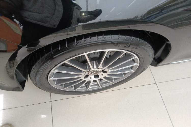 Used Mercedes-Benz E-Class 2023 E 260 L
