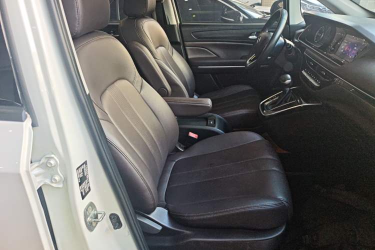 Used GAC Trumpchi M6 2019 270T DCT Luxury Edition (7-seater) China VI