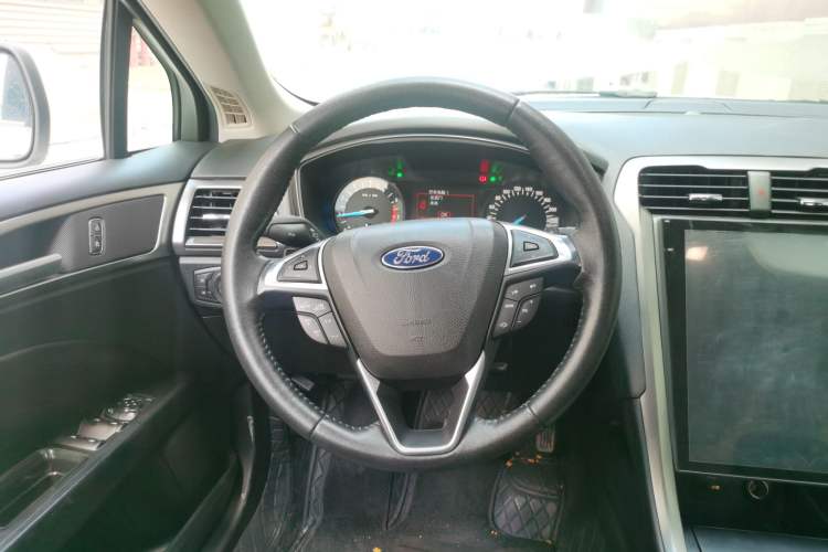 Used Ford Mondeo 2018 EcoBoost 180 Smart Control Fashion Model China V Standard
