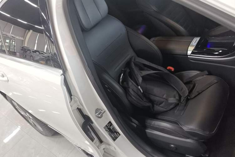 Used Mercedes-Benz C-Class 2022 C 200 L Sport Edition
