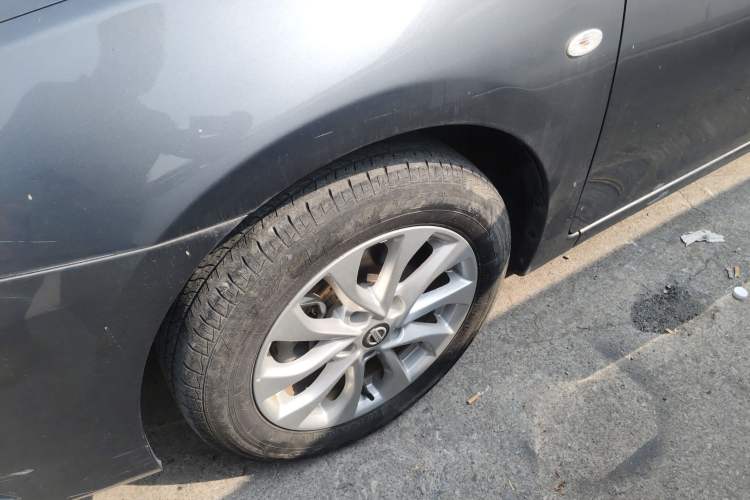 TDK.VehicleDetails.img