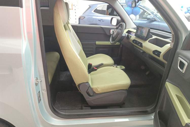 Used  Panda 2025 210km Panda Rider