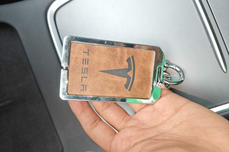 Used Tesla Model Y 2022 Rear-Wheel-Drive Version
