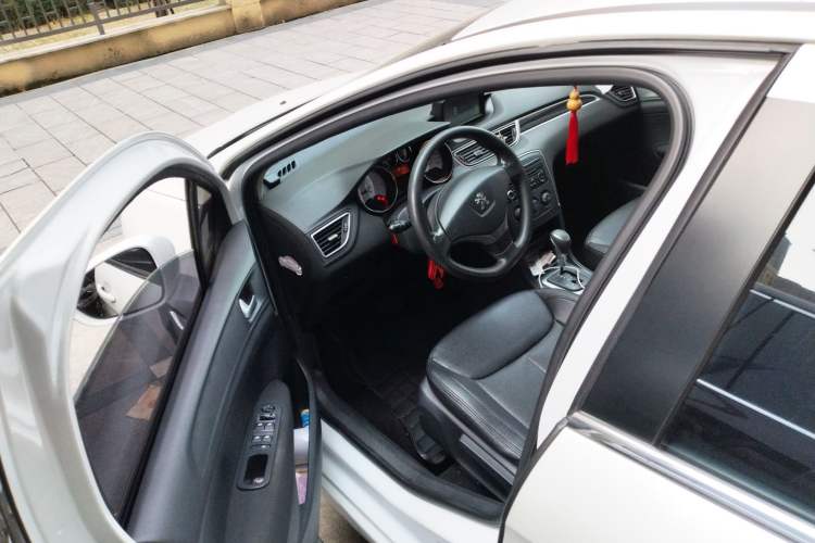 Used Peugeot 308 2014 Enjoy Edition Classic 1.6L Automatic Premium Model