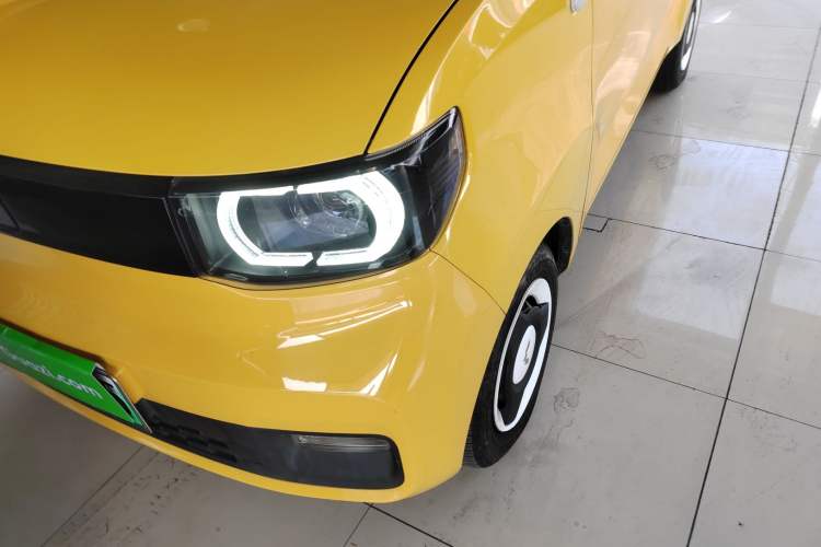 Used Wuling Hongguang MINIEV 2021 Macaron Premium Model – Lithium Iron Phosphate