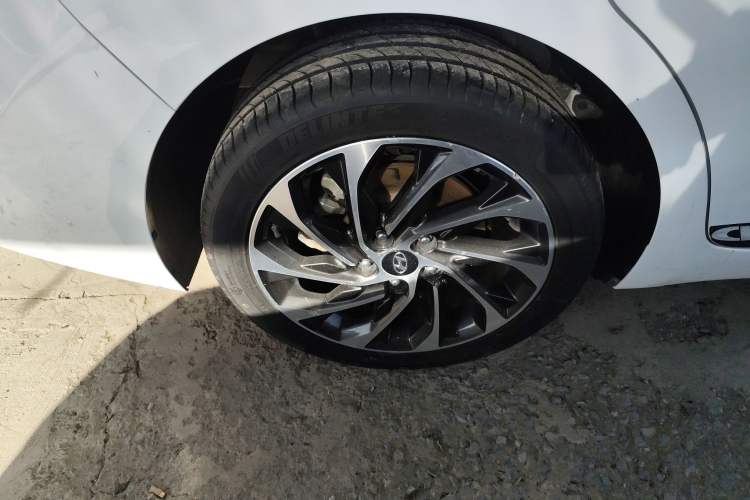 Used Hyundai Elantra 2019 1.4T Dual-Clutch Xuan Dong · Dynamic Model
