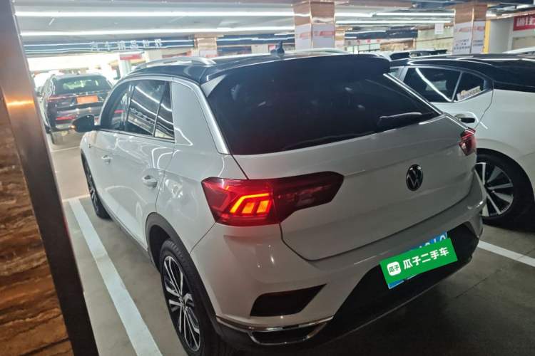 Used Volkswagen T-ROC 2021 280TSI DSG Two-Wheel Drive Comfort Connect Edition
