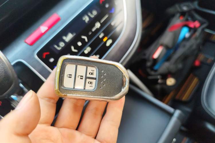 Used Honda Elysion 2016 2.4L Luxury Edition
