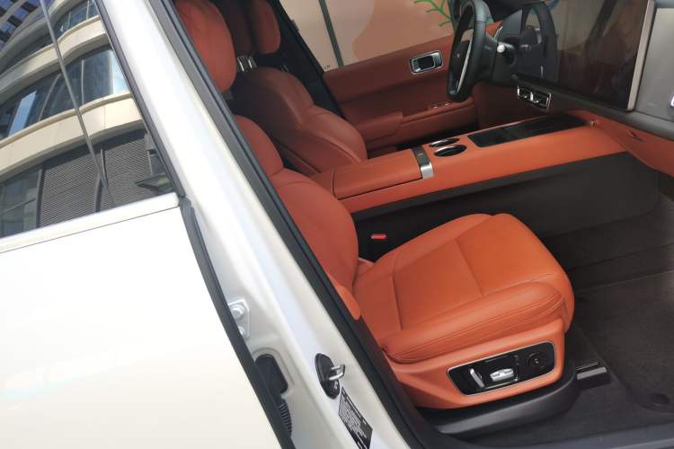 Used Li Auto L7 2023 Pro Model