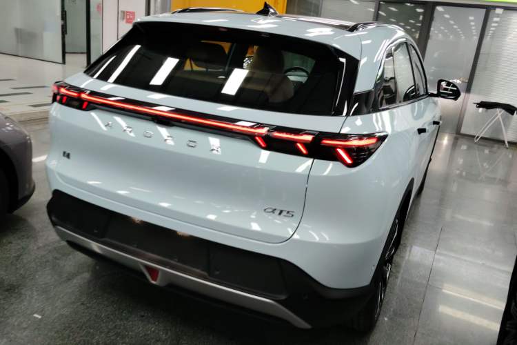 Used ARCFOX Alpha T5 2024 660 MAX
