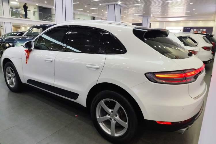 Used Porsche Macan 2018 Macan 2.0T