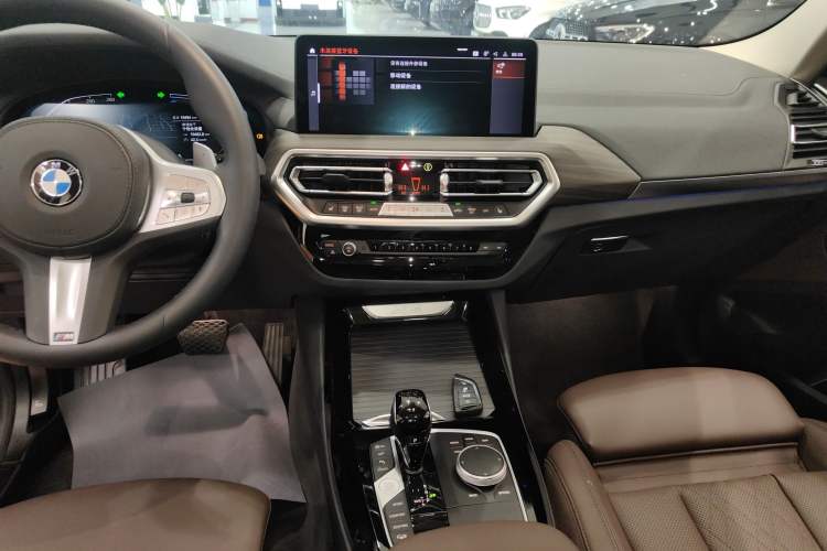 Used BMW X3 2023 Restyled xDrive30i Leading Edition M Night Sky Package
