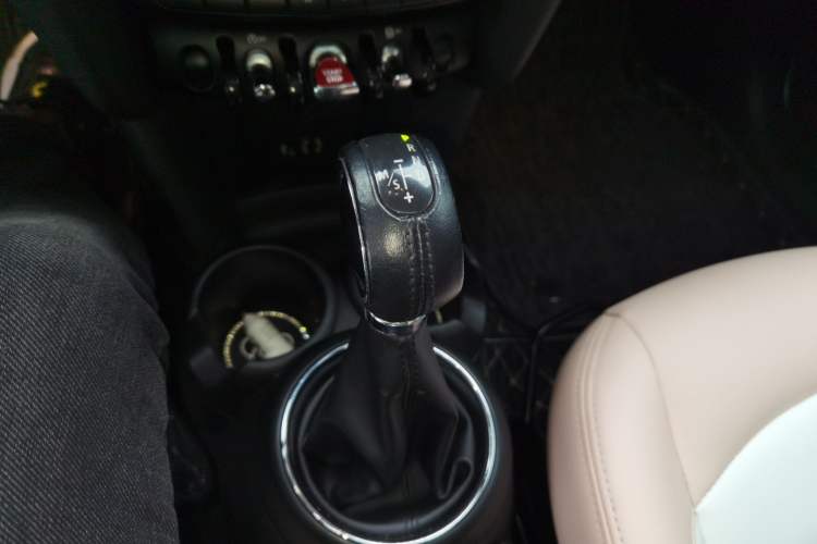 Used MINI MINI 2016 1.2T ONE Pioneer Edition Five-Door Version