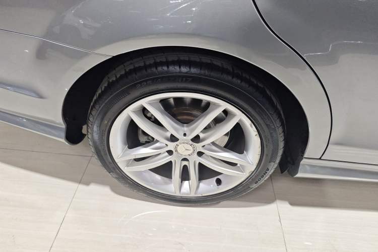 Used Mercedes-Benz C-Class 2013 C 180 Classic Grand Edition
