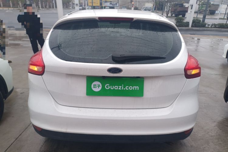 Used Ford Focus 2015 Hatchback 1.6L Manual Comfort Edition
