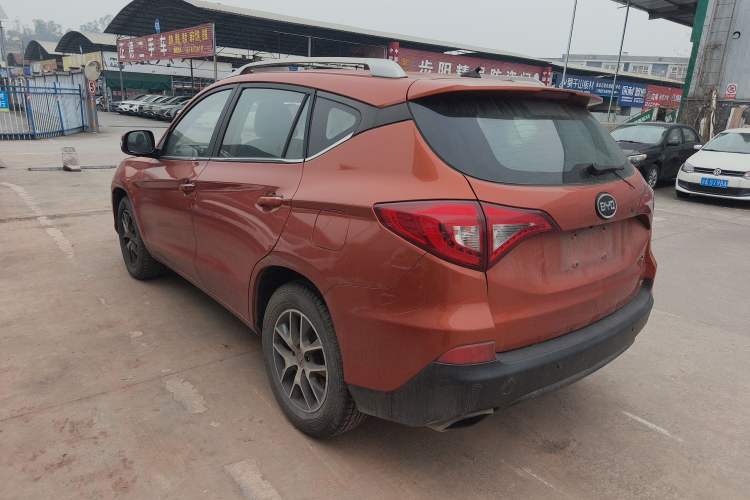 Used BYD Song 2016 1.5TI Manual Luxury Model
