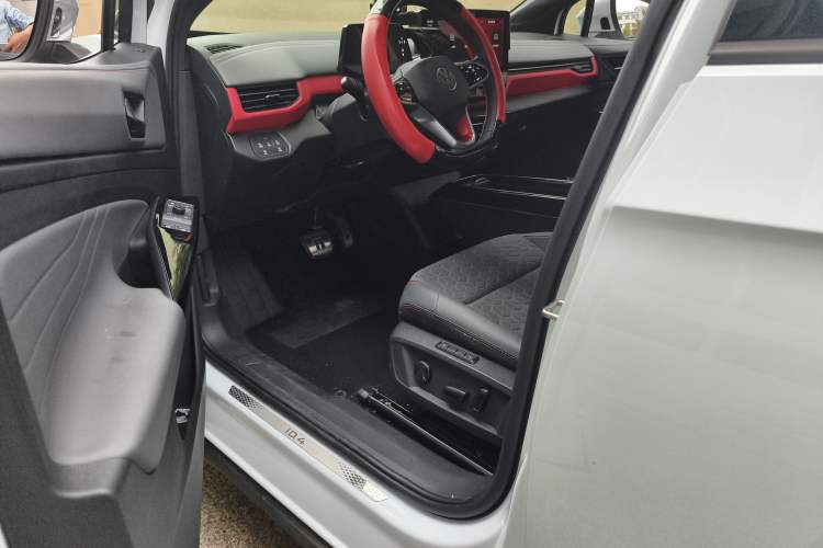 Used Volkswagen ID.4 X 2022 Intelligent Long-Range Version
