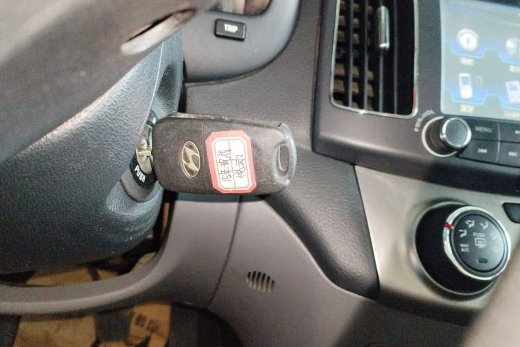 Used Hyundai Celesta 2011 1.6L Manual Comfort Version
