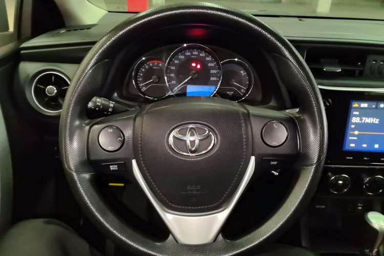 Used Toyota Levin 2017 Revised 185T CVT Elite Edition China V Standard
