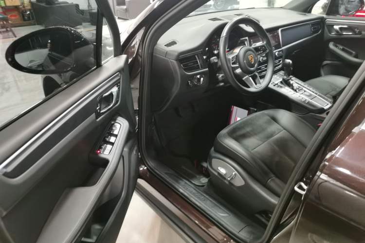 Used Porsche Macan 2020 Macan 2.0T
