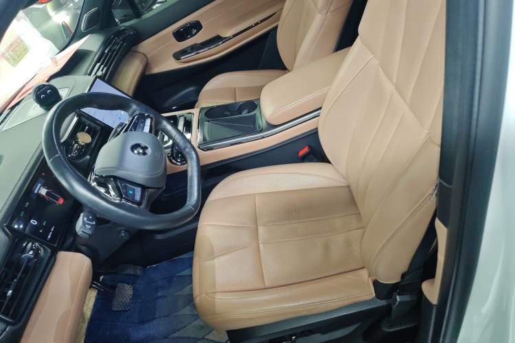 Used Nio ES8 2020 415 km Range 6-Seater Version
