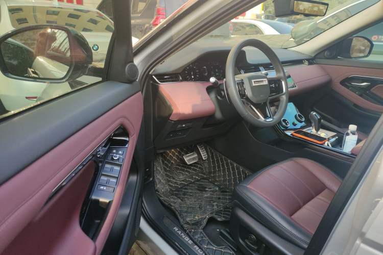 Used Land Rover Range Rover Evoque 2022 Facelifted Aurora L 249 PS R-Dynamic Luxury Edition
