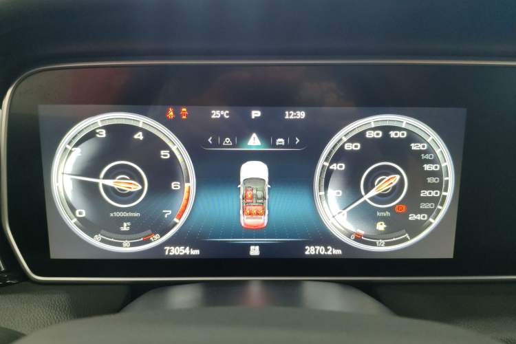 Used Hongqi HS5 2022 Facelifted Version 2.0T Smart Connect Flagship All-Wheel-Drive Edition
