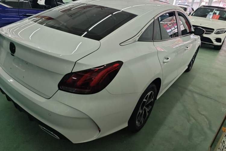 Used MG 5 2023 180 DVVT CVT Luxury Edition
