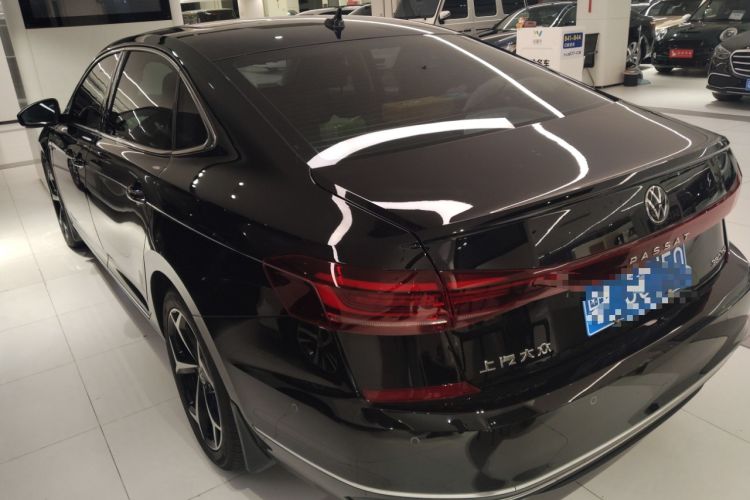 Used Volkswagen Passat 2024 380TSI Starry Luxury Edition
