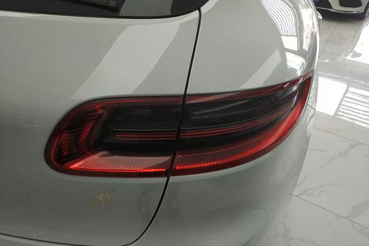 Used Porsche Macan 2017 Macan 2.0T
