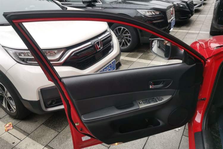 Used Mazda Mazda 6 2015 2.0L Automatic Luxury Version
