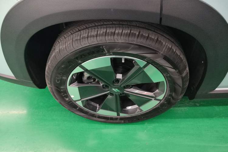 Used Livan Livan 7 2023 605 km ZHU FENG