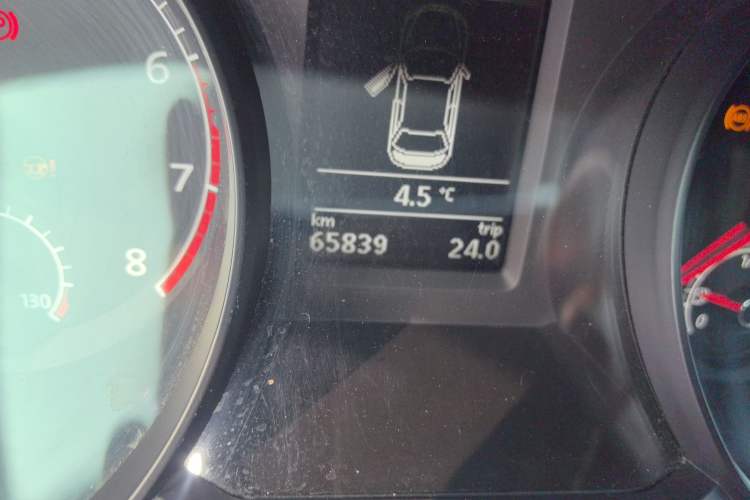 Used Volkswagen Passat 2016 330TSI DSG Luxury Edition
