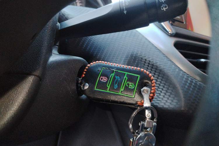 Used Peugeot 2008 2014 1.6L Automatic Fashion Edition
