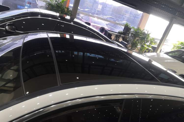 Used Mercedes-Benz E-Class 2019 Restyled E 300 L Sporty and Stylish Edition