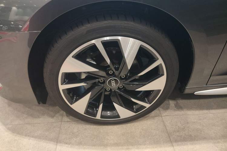 Used Audi A3 2024 A3L Limousine 35 TFSI Fashion Sport Model
