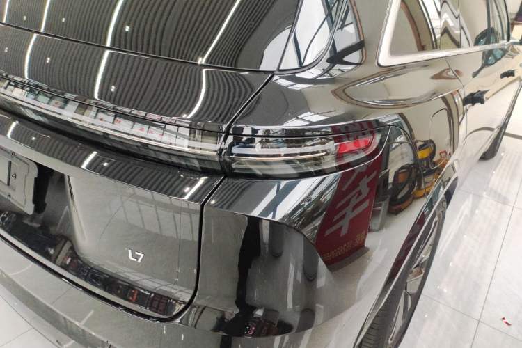 Used Li Auto L7 2025 Pro Smart Refresh Edition