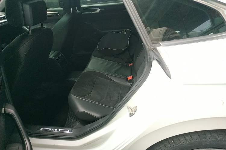 Used Volkswagen FAW-Volkswagen CC 2021 330TSI Ignite Edition
