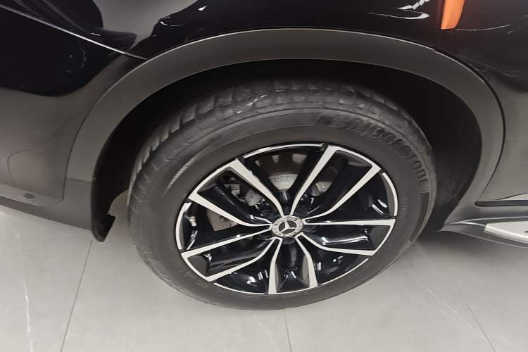 Used Mercedes-Benz GLC 2020 Facelift GLC 260 L 4MATIC Luxury Edition