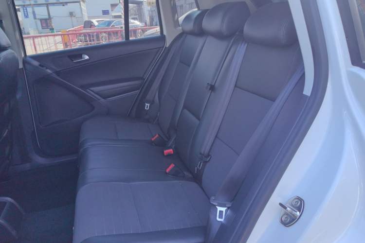 Used Volkswagen Tiguan 2015 1.8TSI Automatic Two-Wheel Drive Trend Edition