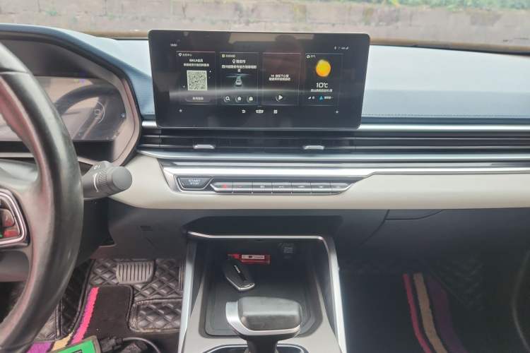 Used Geely Auto Emgrand 2022 4th Generation 1.5L CVT Flagship Model
