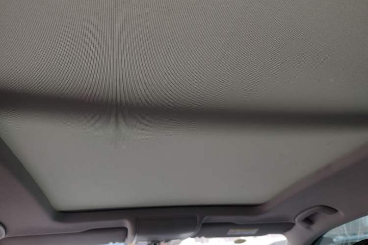 Used Volkswagen Tiguan L 2024 300TSI Automatic Two-Wheel Drive Smart Edition