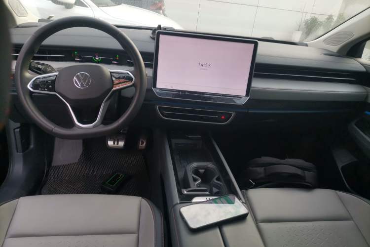 Used Volkswagen ID.7 VIZZION 2024 AIR model
