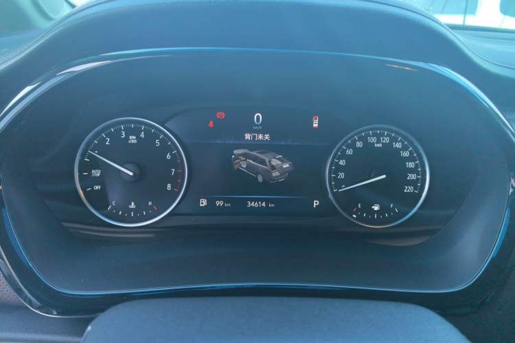 Used Buick GL8 2023 Land Executive Class Comfort Model