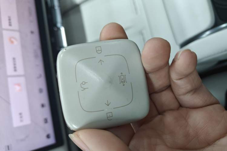 Used Zeekr 7X 2025 75 kWh Rear-Wheel Drive Intelligent Driving Version
