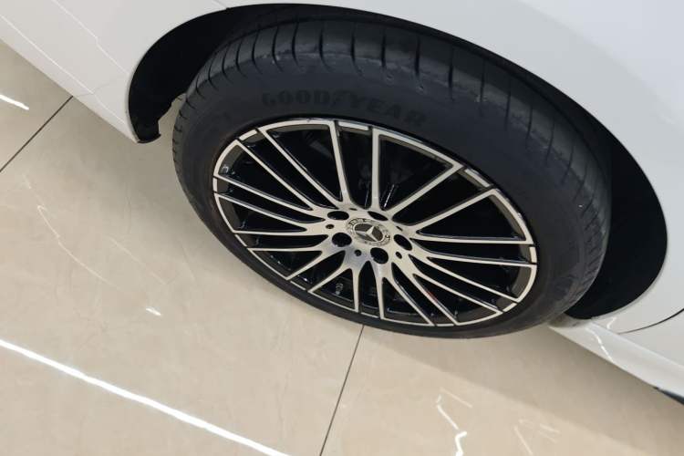 Used Mercedes-Benz C-Class 2024 Second Facelift C 260 L Sport Edition
