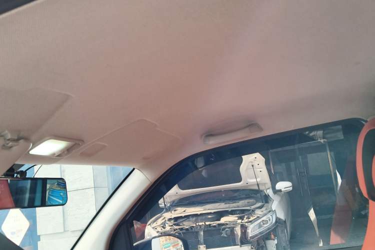 Used Wuling Hongguang MINIEV 2022 Easy Version Lithium Iron Phosphate
