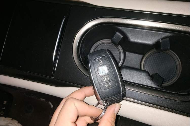 Used Lincoln MKC 2017 2.0T Four-Wheel Drive Zunya Edition